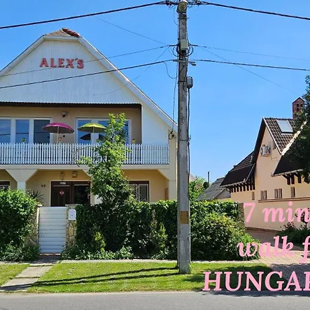 Oda ve Kahvaltı Alex's