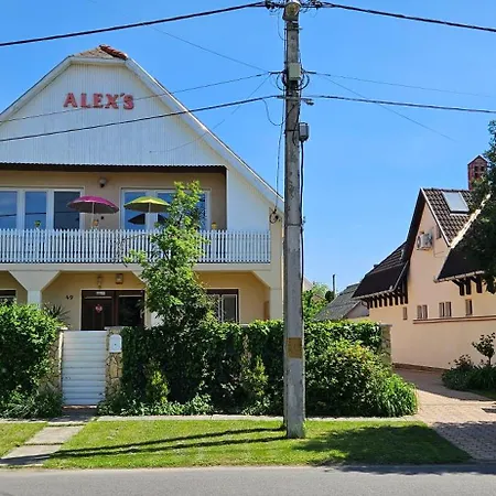 Alex's 住宿加早餐酒店 3*